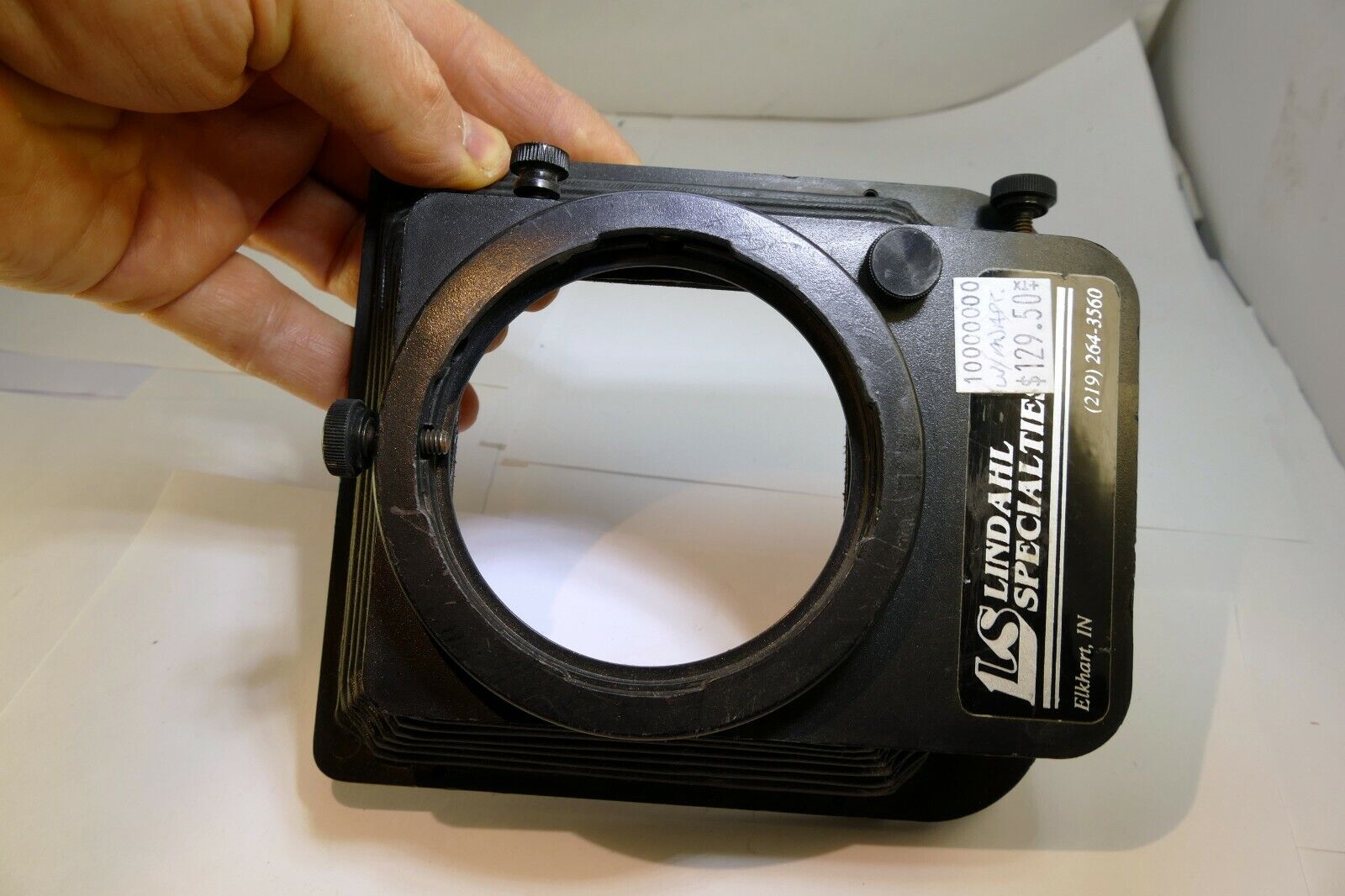 Lindahl Bellows lens Hood 31.1325 Bell-O-Shade Single 3X3 filter slot for CF