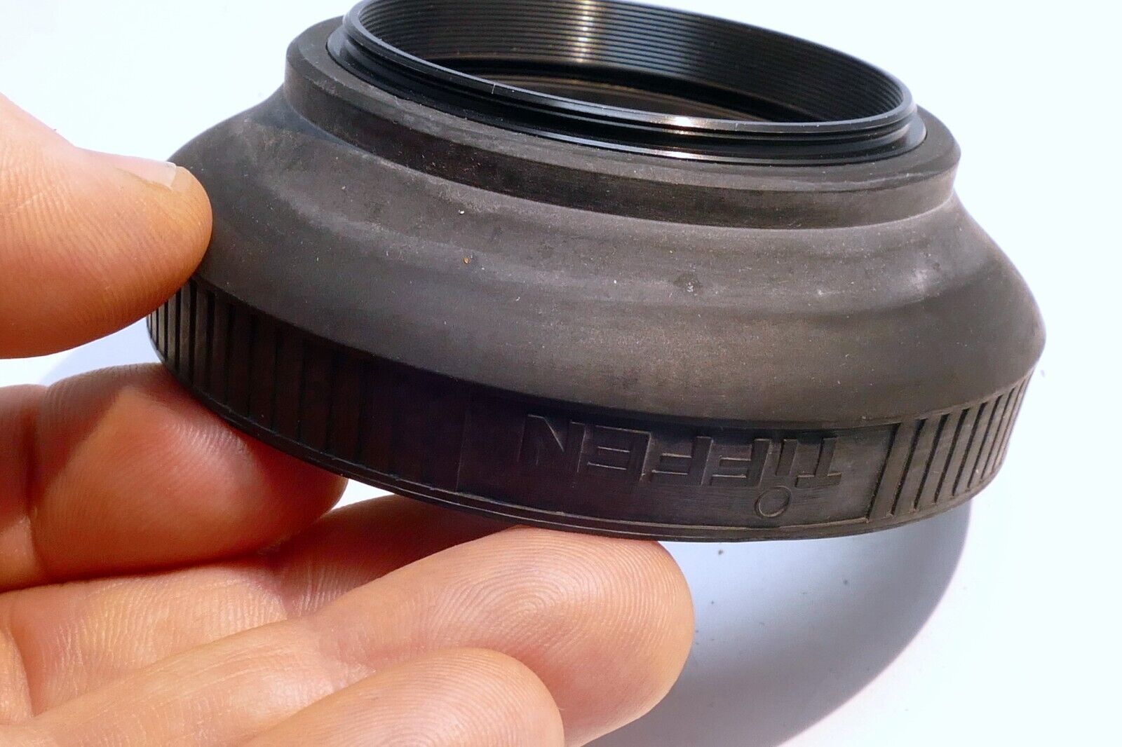 Tiffen 52mm OD Lens Hood Shade screw in metal threaded for  50mm f1.4