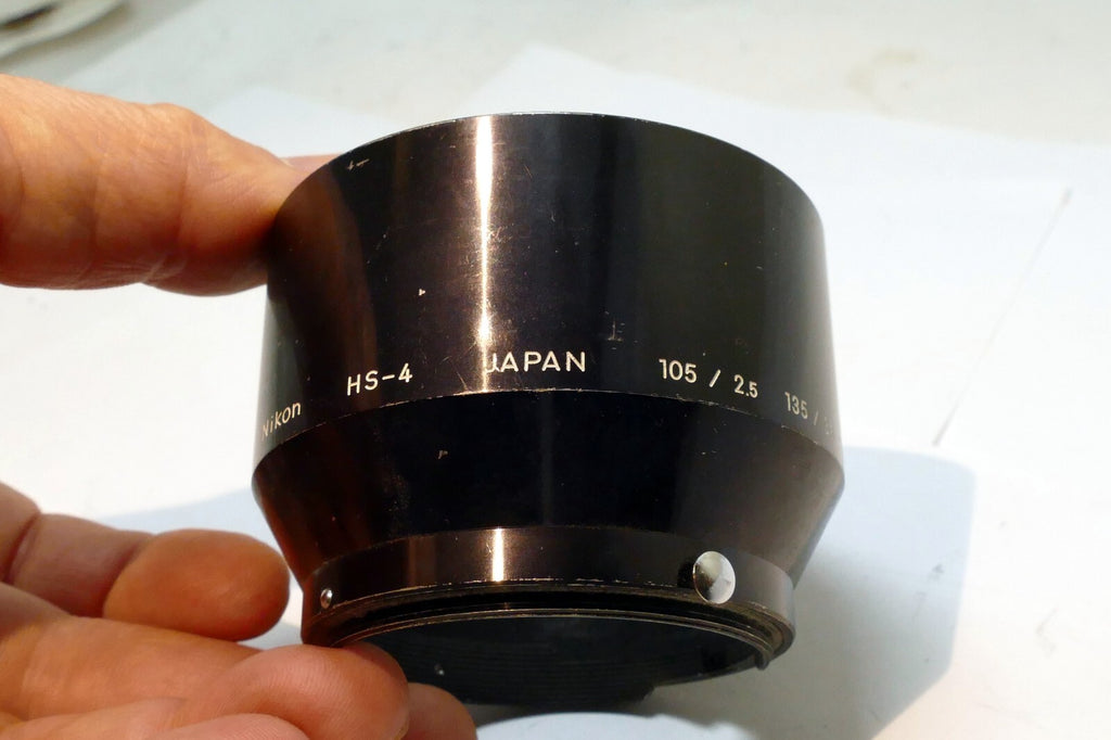 Nikon 52mm HS-4 Clip-on Lens Hood 105mm f2.8 f4 micro Nikkor fits 85mm f2 AI