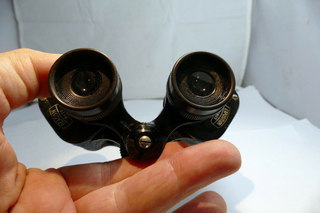 Beacon Exposition 8X26  binoculars Antique France WWII