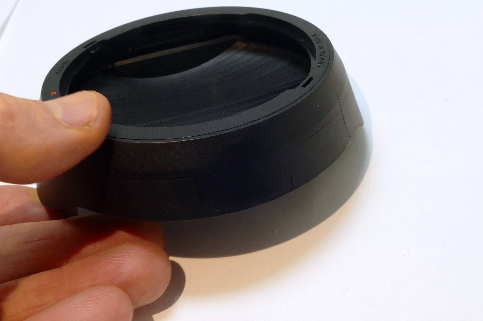Hoocap cap + hood R7267D for NIKON AF-S Nikkor 18-200mm F3.5-5.6G ED VR II HB-35