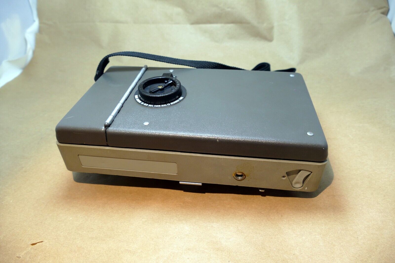 Polaroid 440 Automatic Land Camera