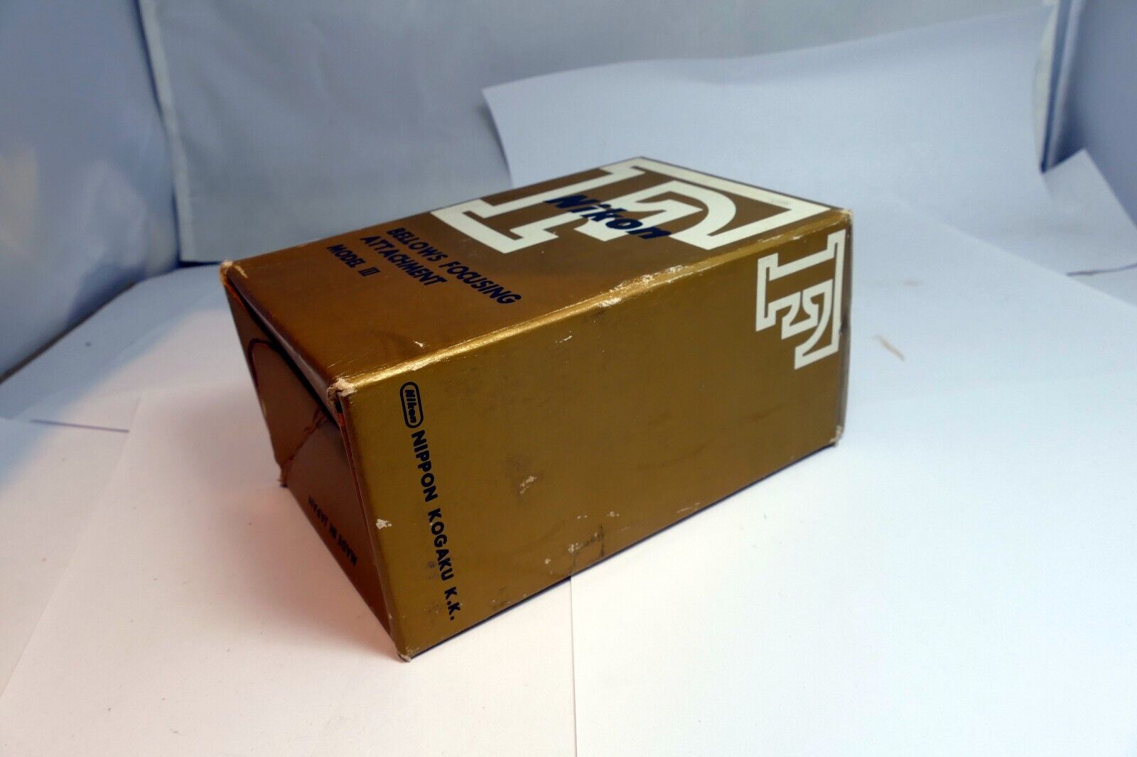 Empty Box for  Nikon Bellows Focusing Attachment Model III  ( an empty box only)