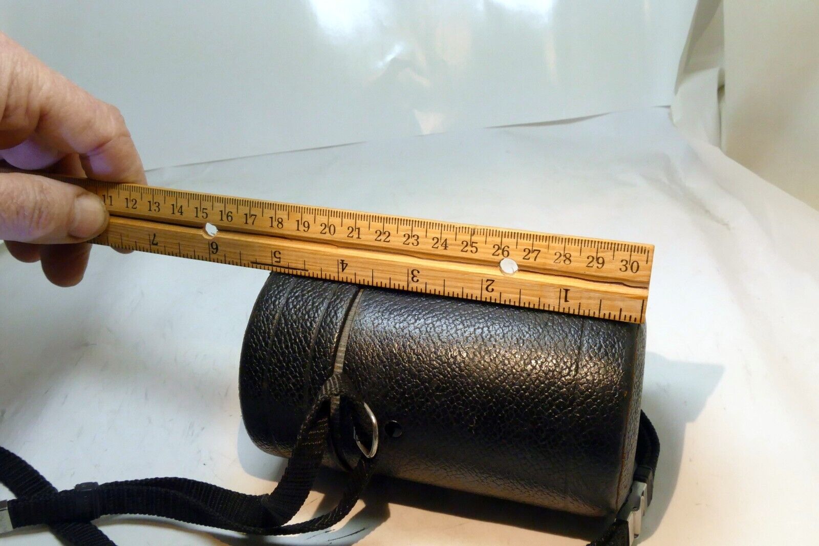 MIRANDA Hard Protective Lens Case for  135mm f2.8 lens