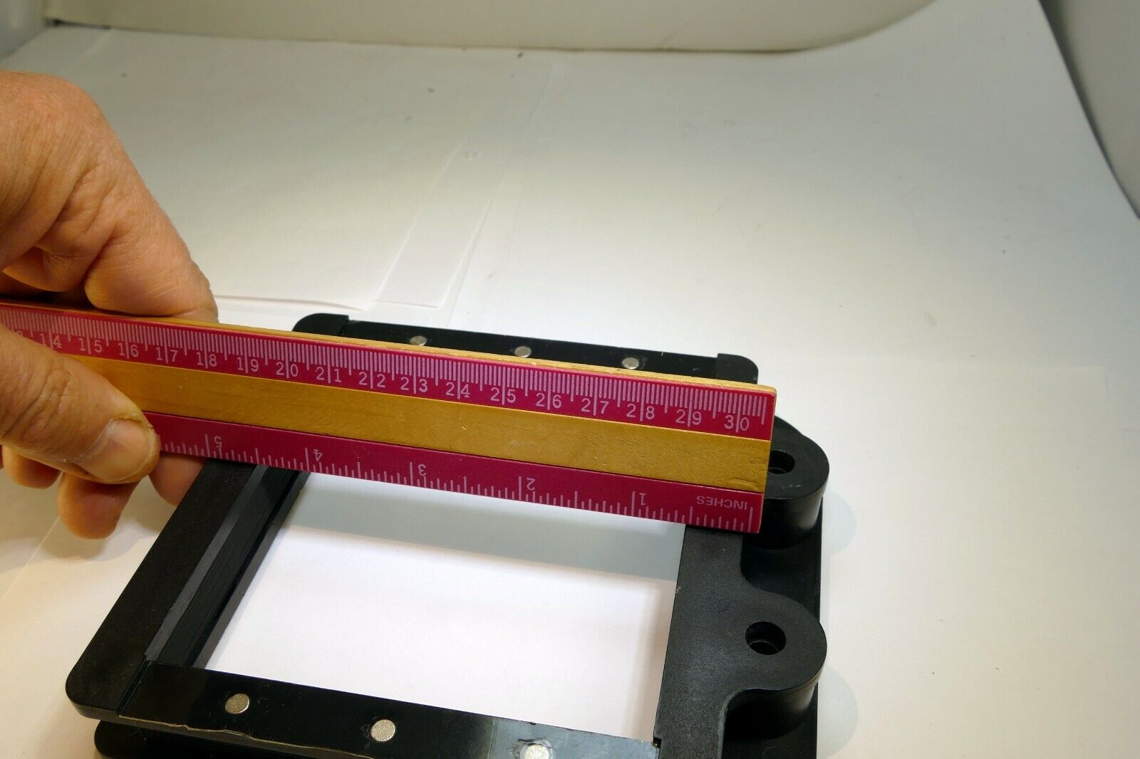 LINDALH Auxialiary Bellows lens Hood 43.1500 Bell-O-Shade