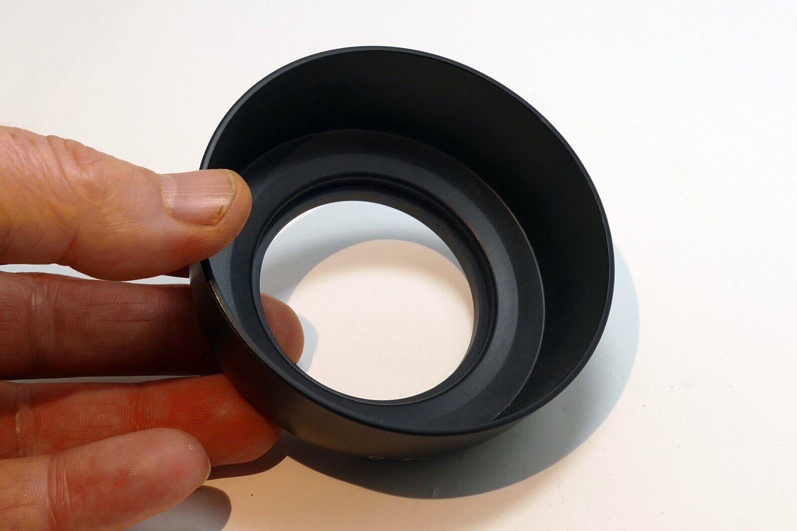 52mm Threaded Lens Hood Sade for 50mm f1.8 EF II screw in