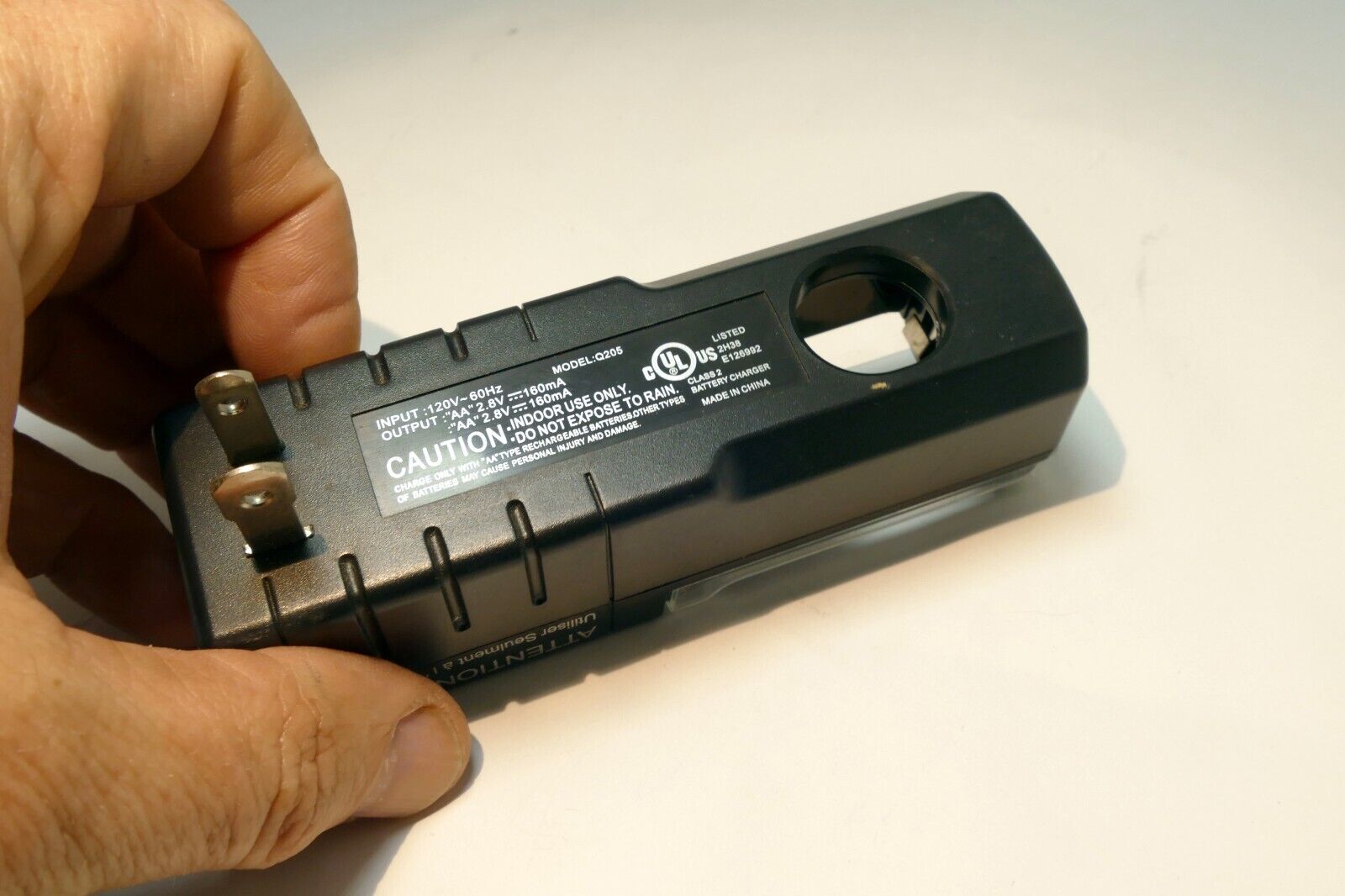 MERCURY INNOVATIONS Q205 Battery Charger