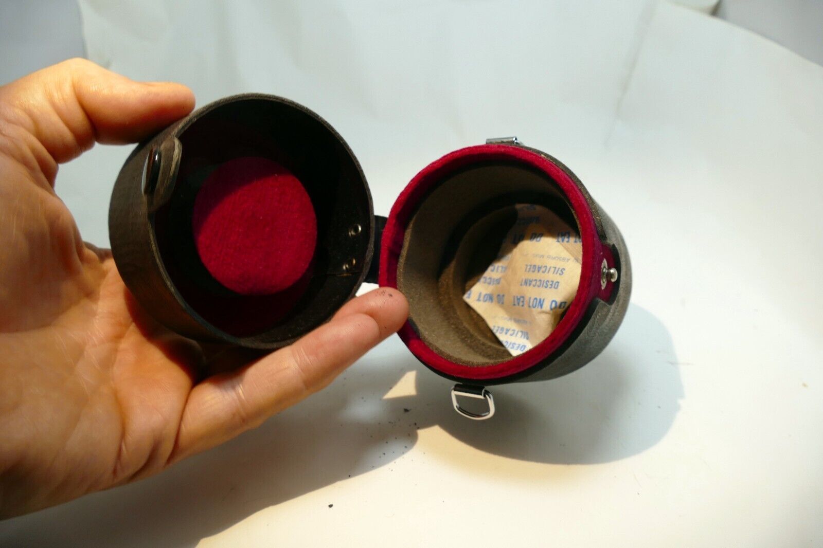 Pentax Hard Case  for 24-50mm f3.5-4.5 A & M lens (fits 50mm f1.4 Takumar 16mm )