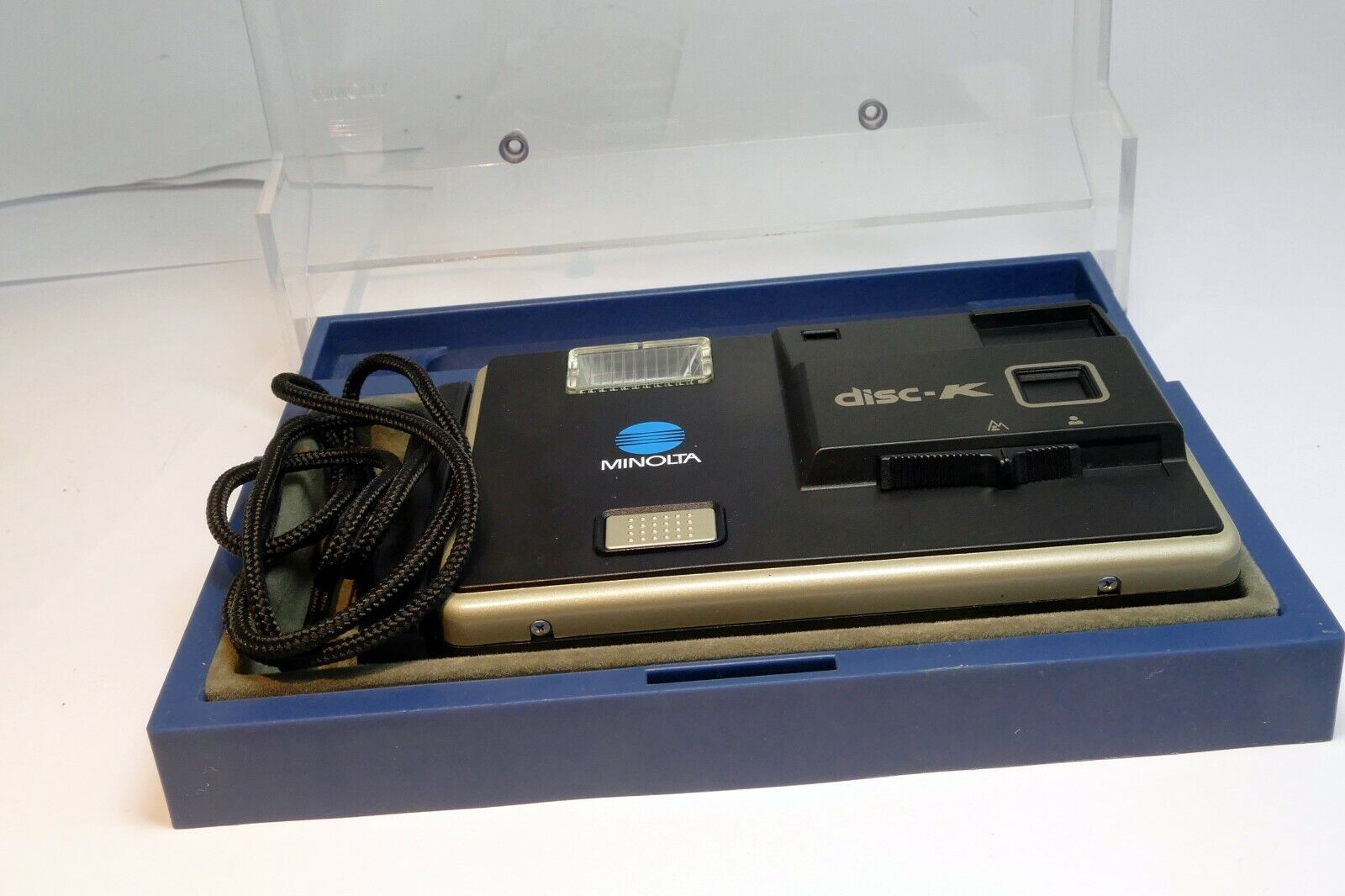 Minolta Disc-K Pocket Camera - UNTESTED AS IS AS FOUNR - NO RETURNS
