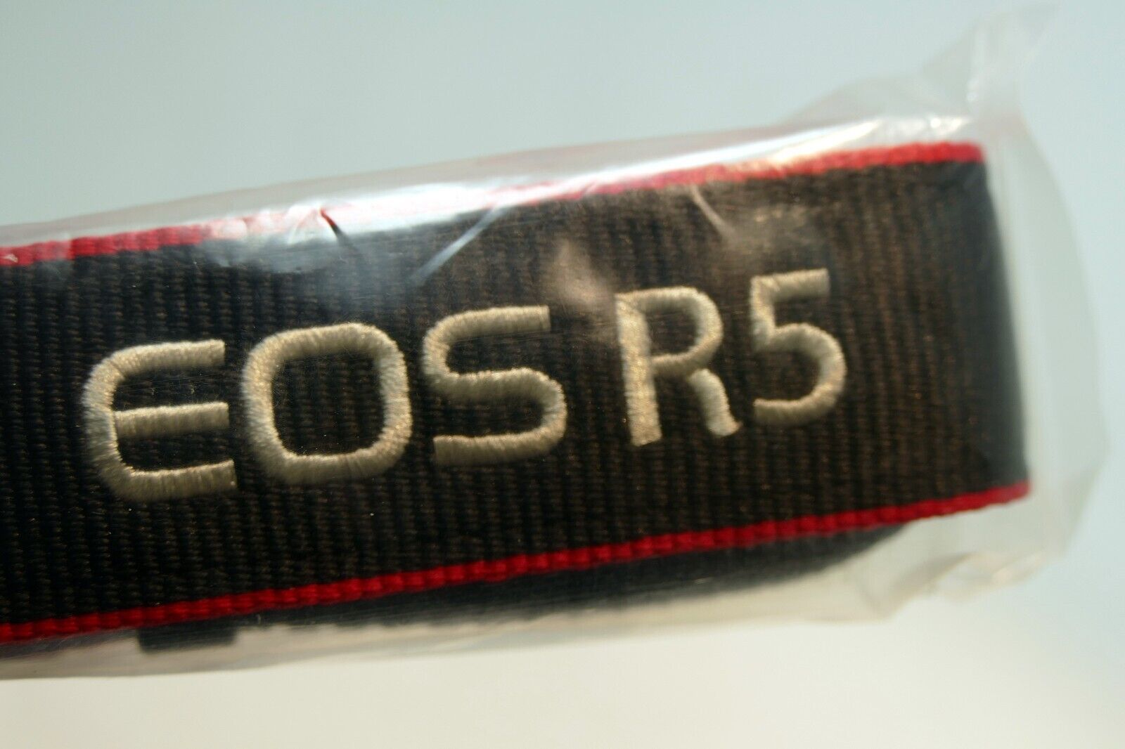Canon EOS R5 Digital Camera Neck Shoulder Strap Black-Red - Genuine OEM
