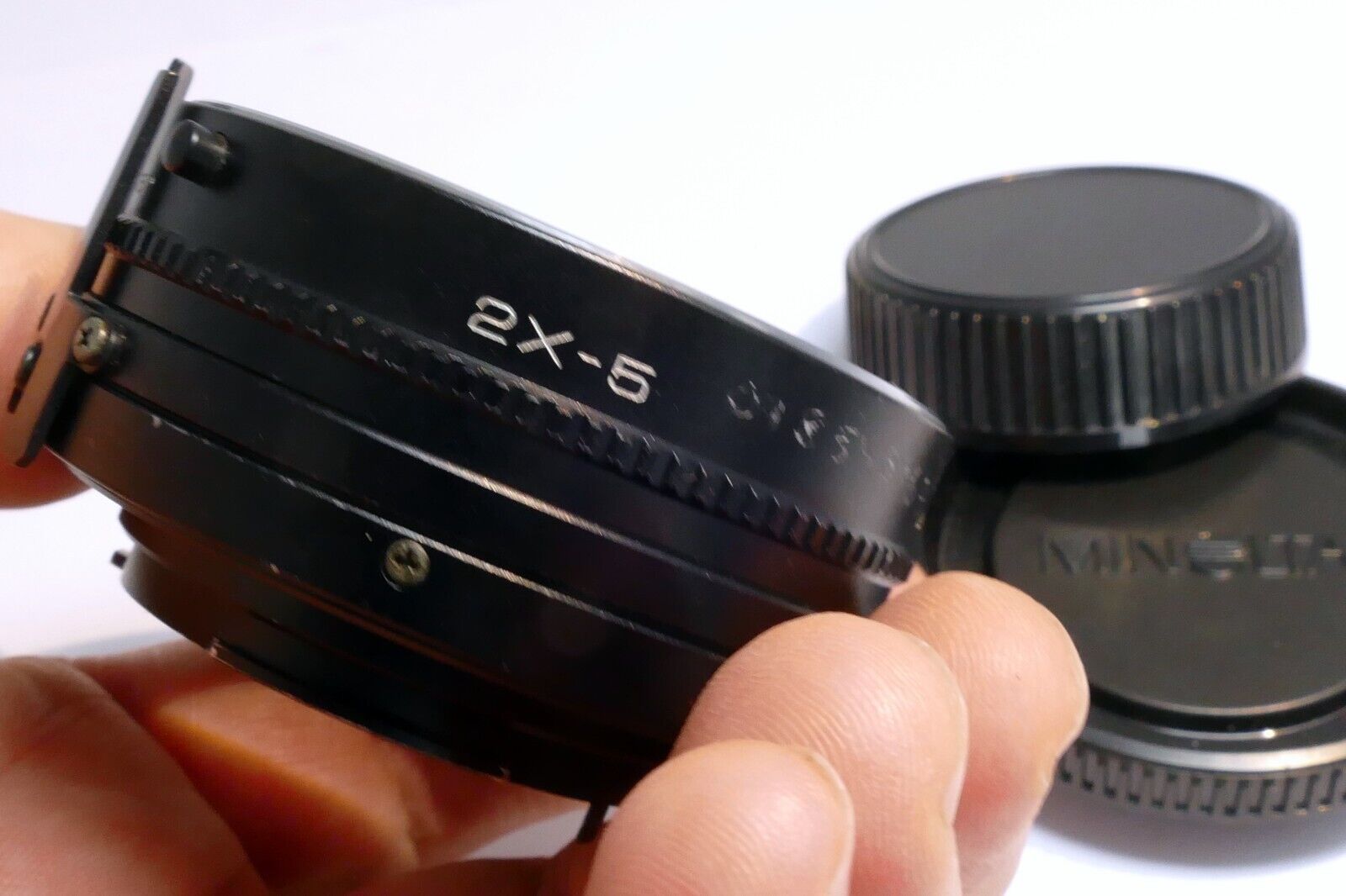 Vivitar 2X Lens For manual focus For Minolta MD MC mount teleconverter (w/ haze)