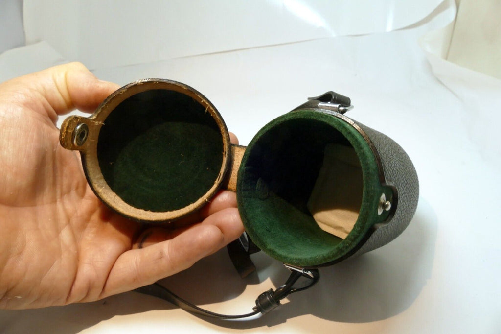 Pentax Hard Case for Super-Takumar 105mm f2.8 M42 lens & SMC