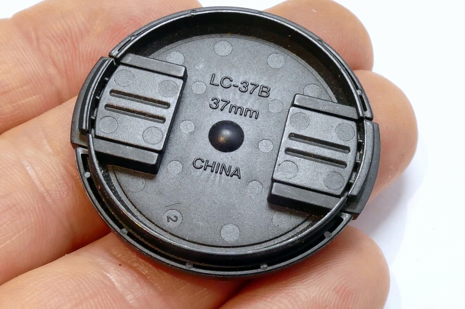 Front Lens Cap LC-37B for 14-42mm II Olympus (missing logo)  37mm