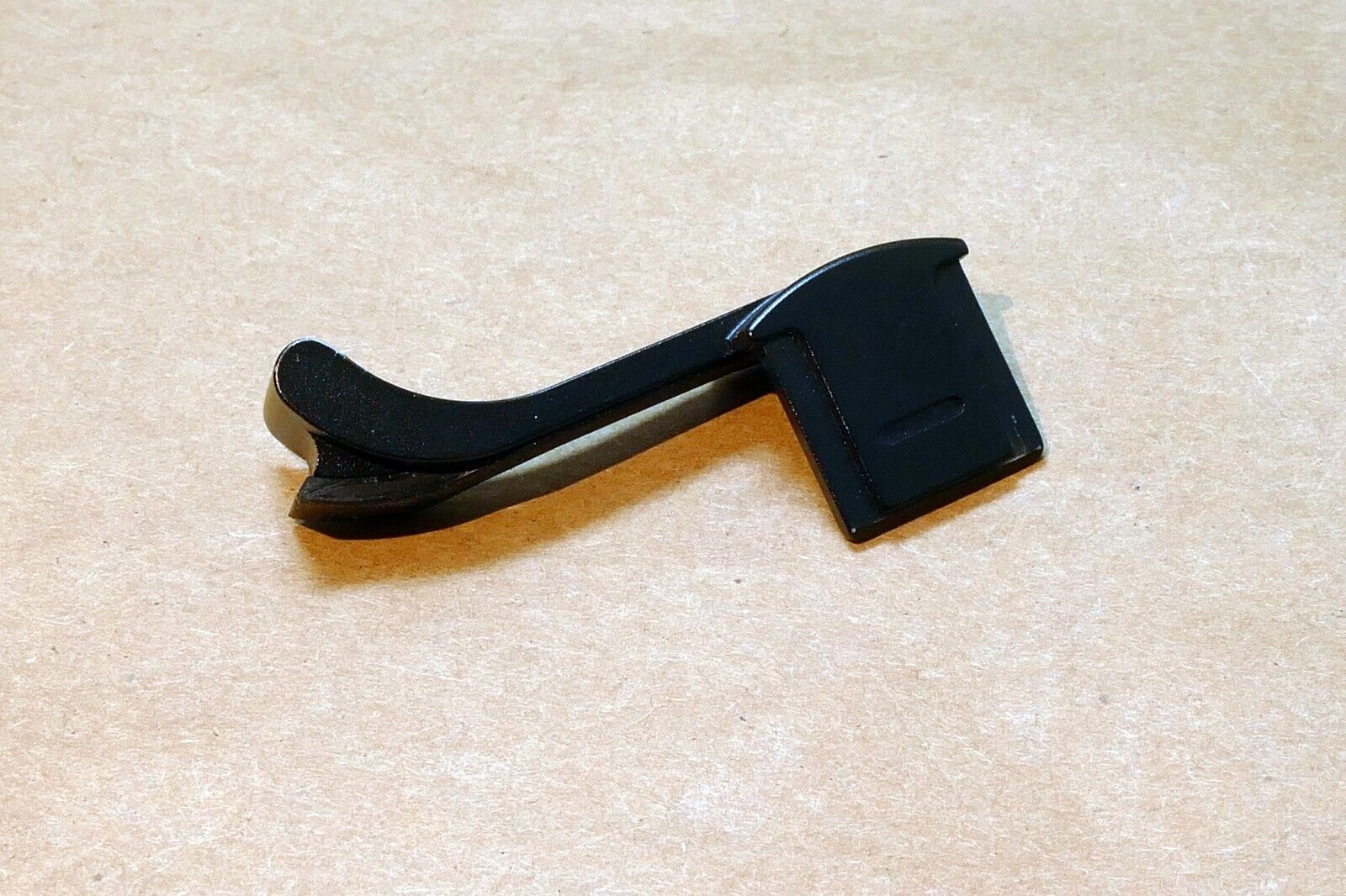 Black Aluminum Metal Hot Shoe Thumb Up Rest for Fuji camera