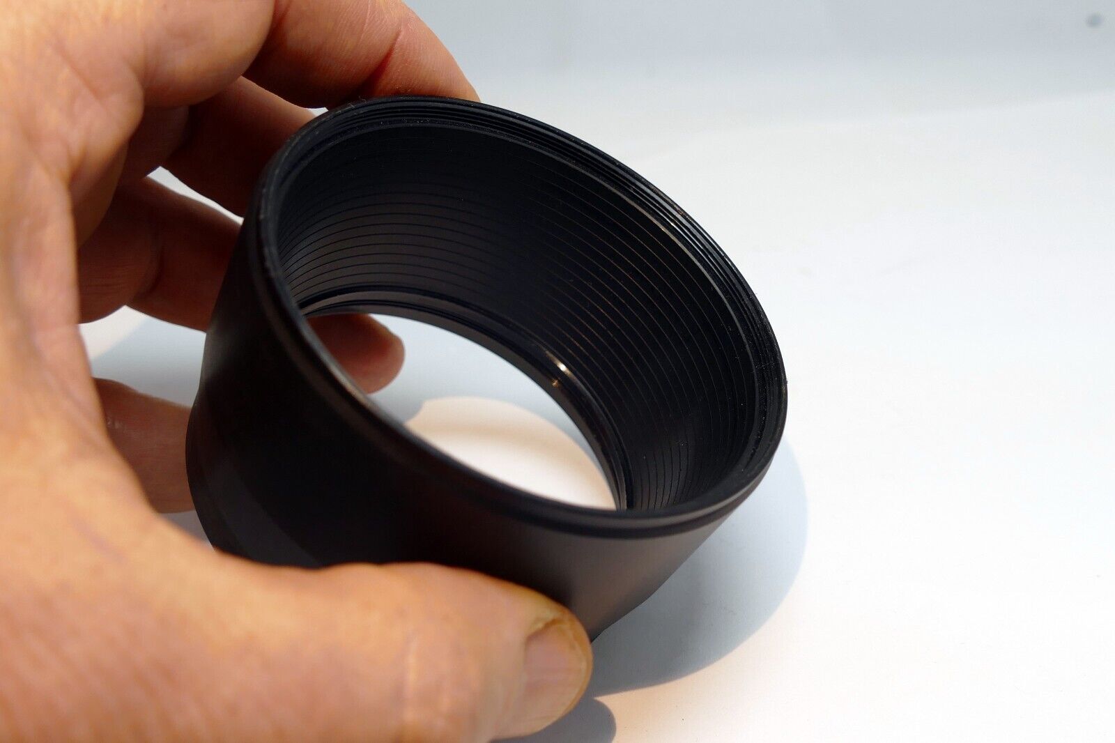 63mm Lens Hood Shade adapter ring for a camera 72mm front