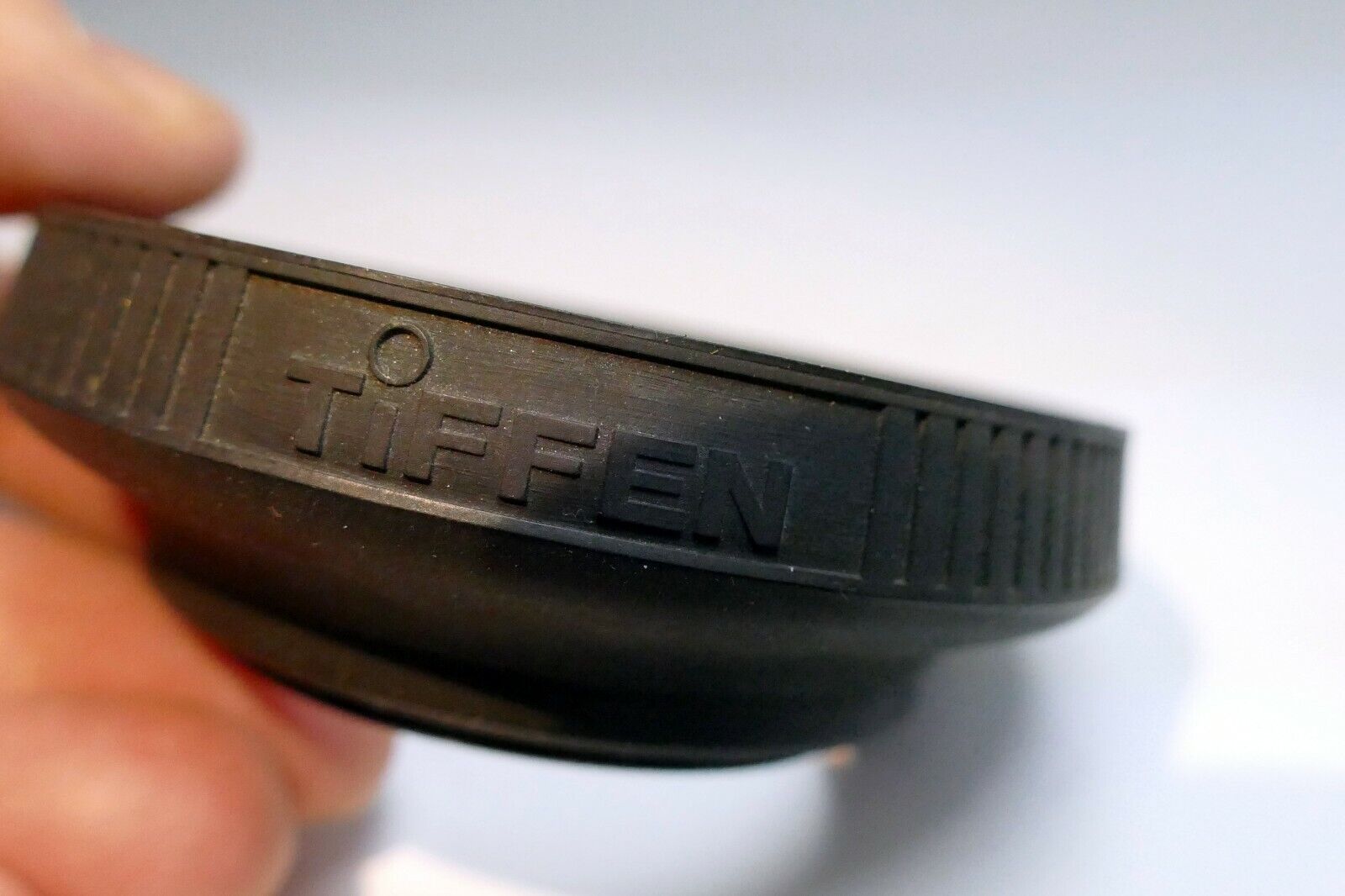 Tiffen Lens 52mm Rubber Hood shade 50mm f1.4