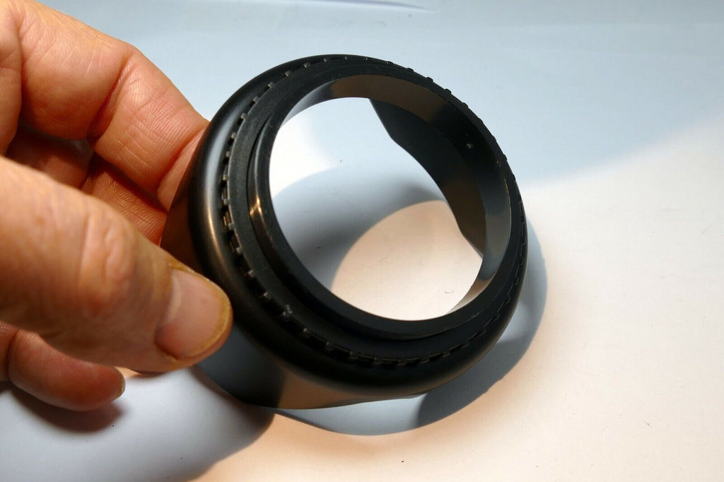 58mm Plastic Lens Hood Shade screw in  type