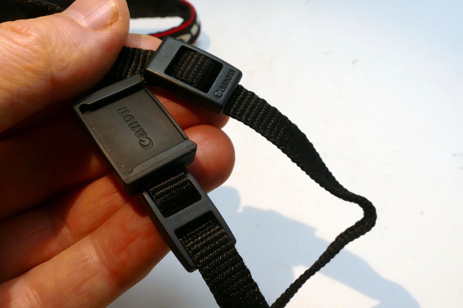 Canon EOS Digital Camera Neck Shoulder Strap Red - Black 3cm wide - Original