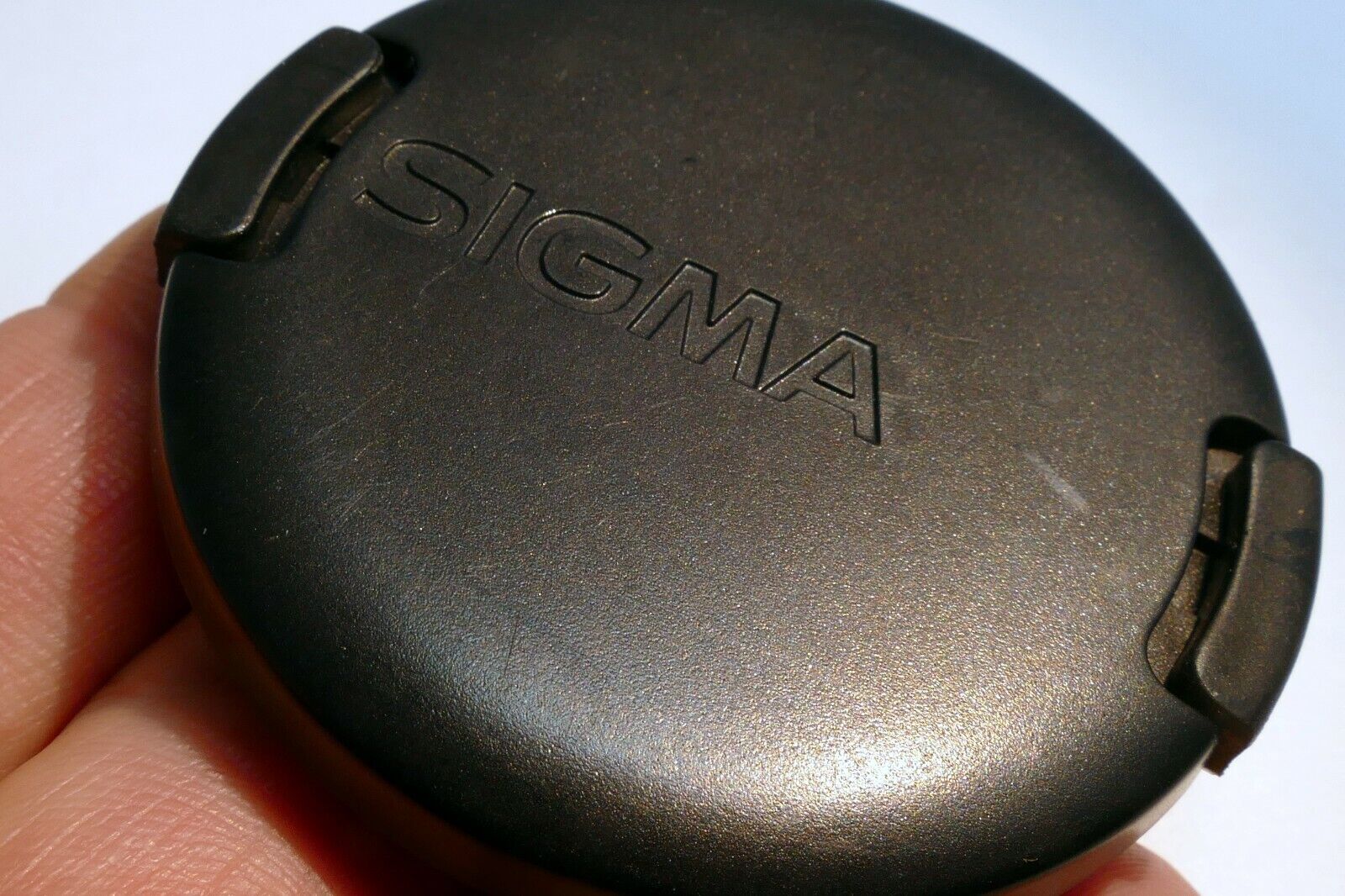 Sigma 52mm Plastic Lens Front Cap for 28mm f2.8 50mm lenses