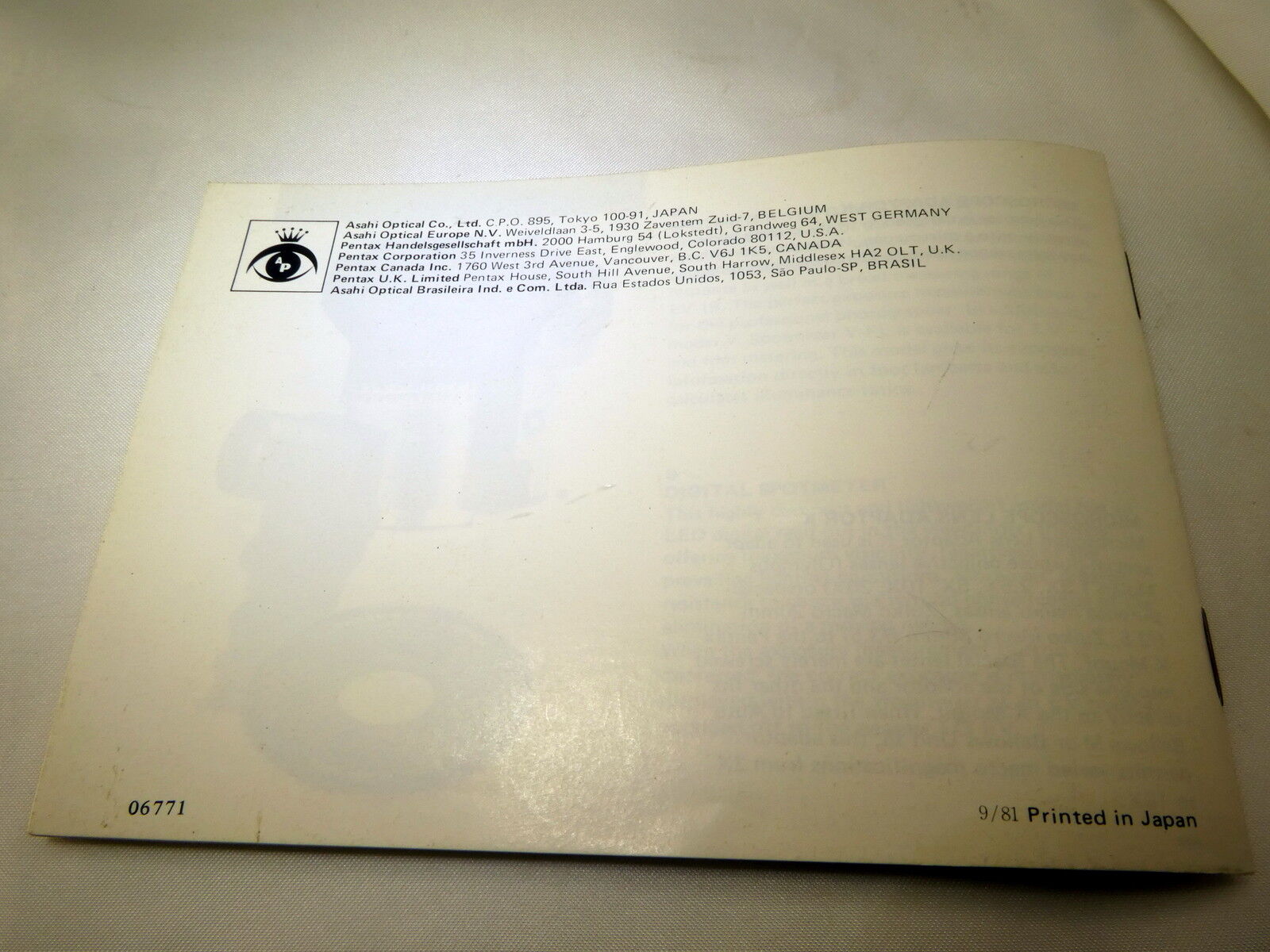 Pentax PK Asahi Lenses and Accessories Guide Genuine (EN) booklet brochure 1981