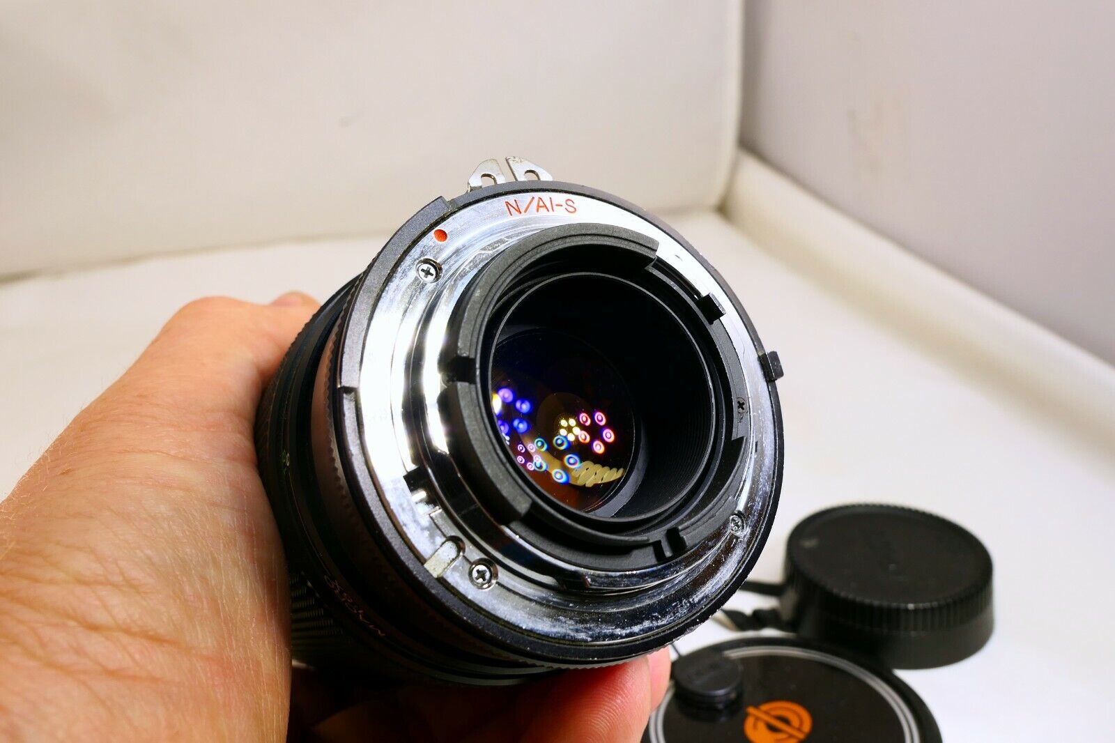 Vivitar 35-200mm f3-4.5 AI manual focus lens for Nikon (BADLY SCRATCHED GLASS)