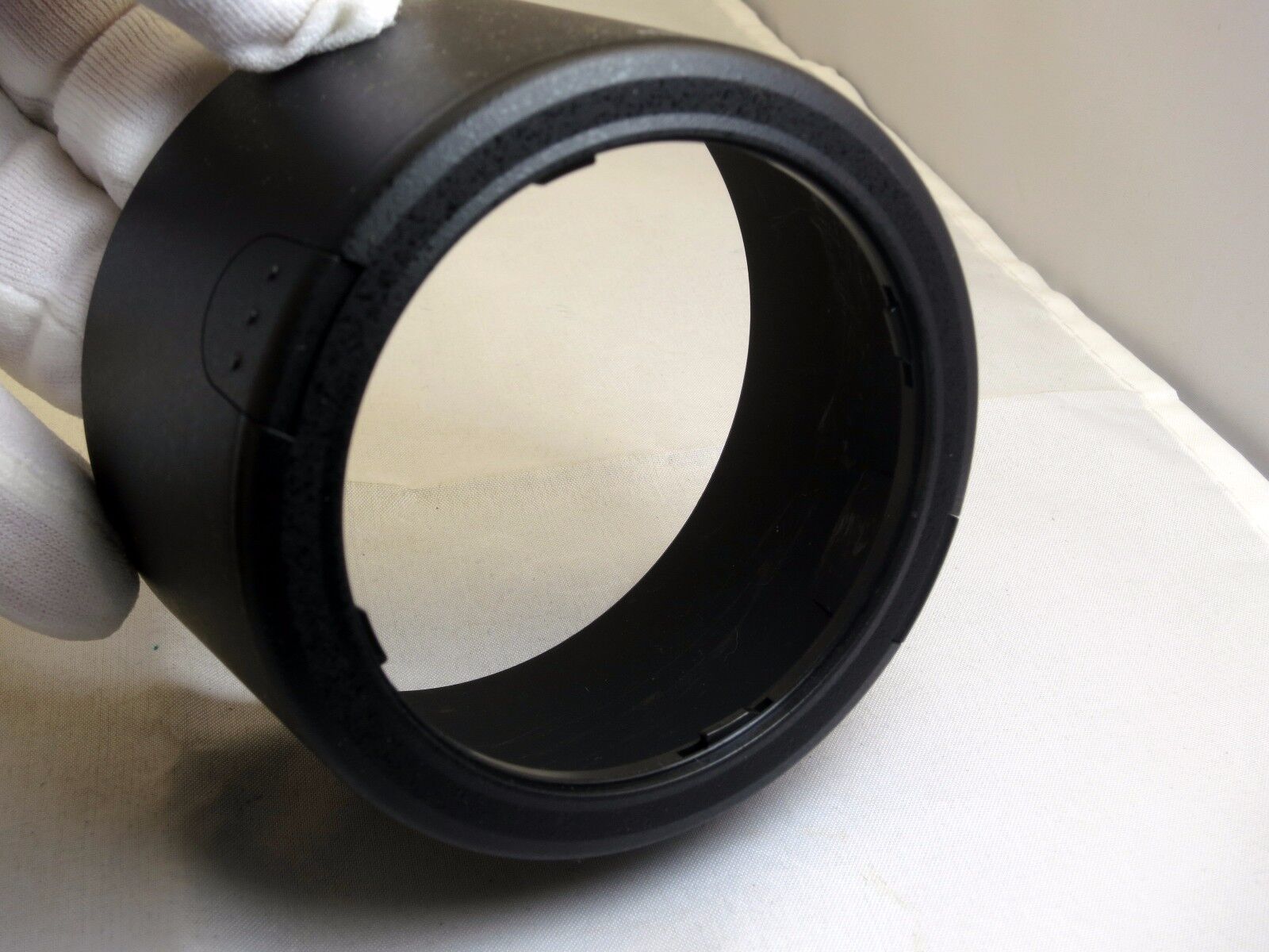 Nikon Lens Hood HB-57 for 55-300mm f4-5.6 D AF-S DX Genuine Original OEM