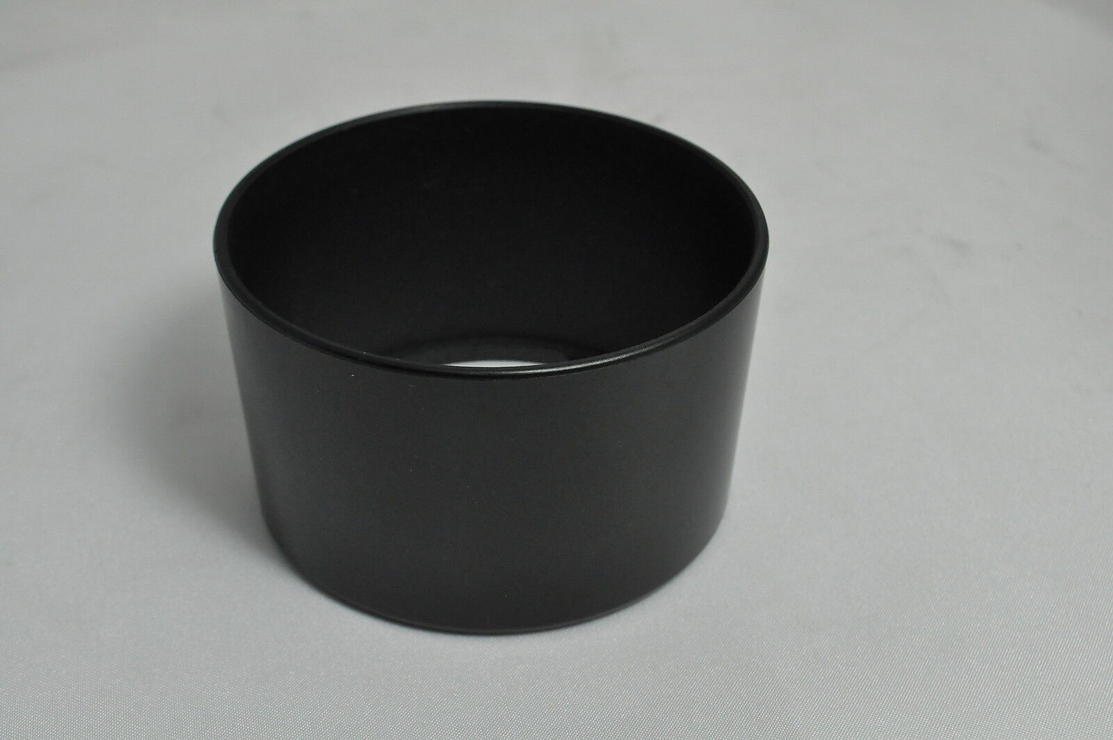 Plastic Lens Hood Unknown brand 68.5mm inner diameter O1015056