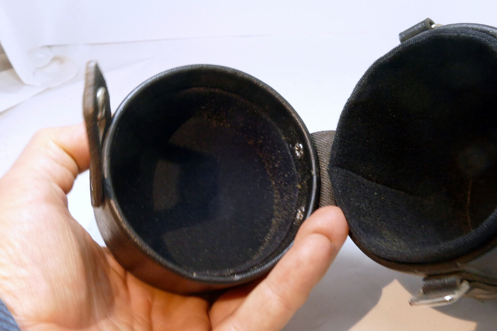 Vivitar Hard Lens Case for 135mm f2.8 ( fits 55-250mm 55-200mm ) 3X6"