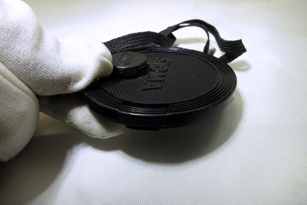 Sigma 55mm Front Cap dust cover with keeper string