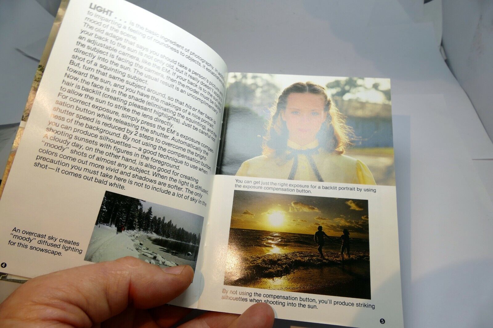 Nikon EM camera Photo Guide  booklet sales brochure