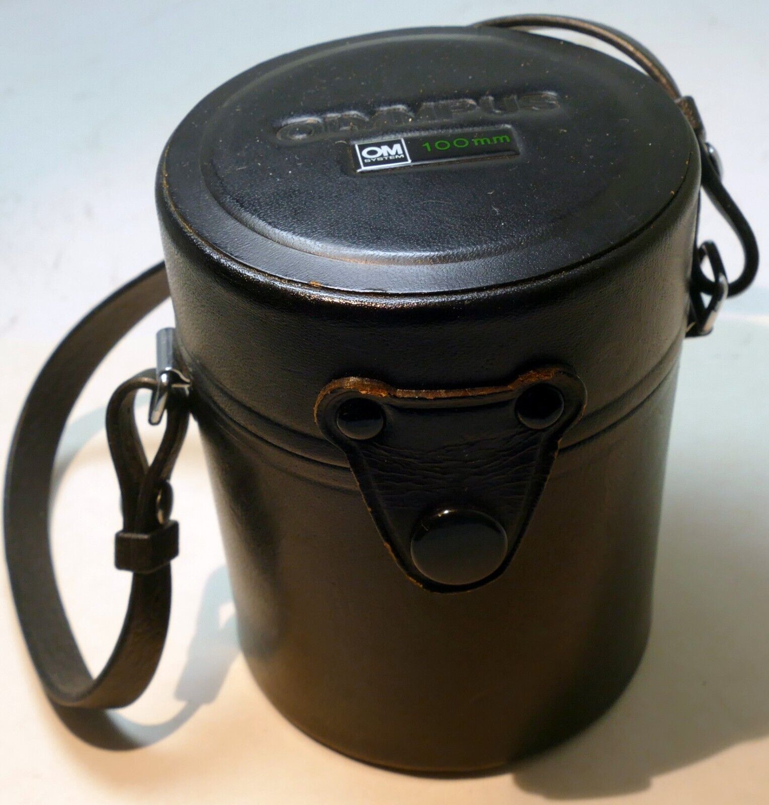 Olympus Hard Lens Case for OM 100mm f2.8 genuine OEM - fits 85mm f2.0