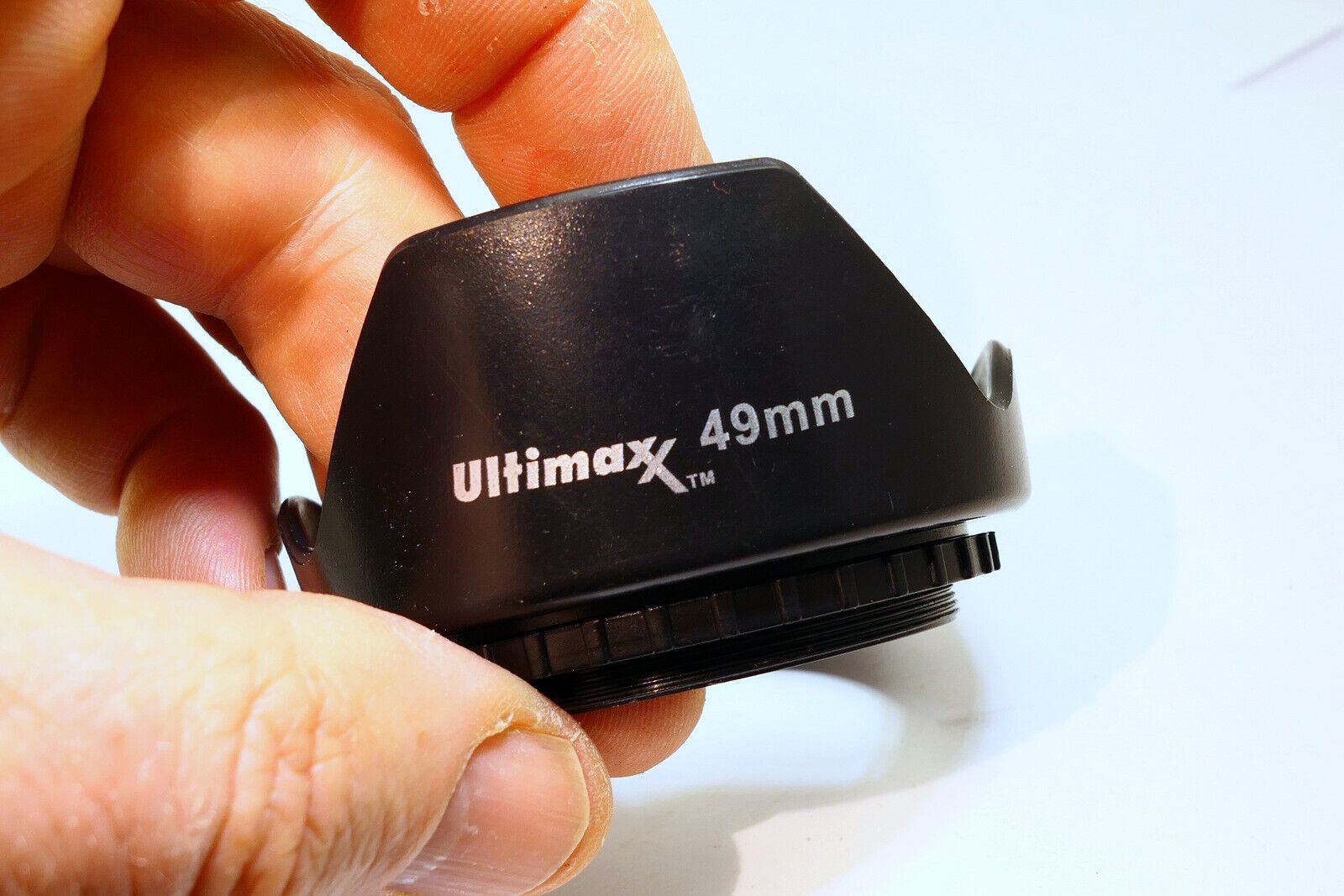 49mm Lens Hood Plastic screw in threaded for normal lenses flower petal shaped