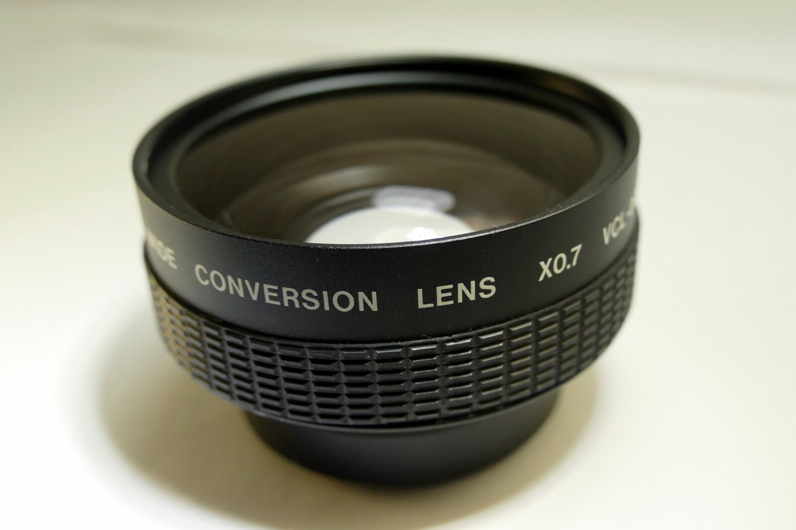 Sony VCL-0752B Wide Conversion Lens X0.7X with 52mm thread AUX