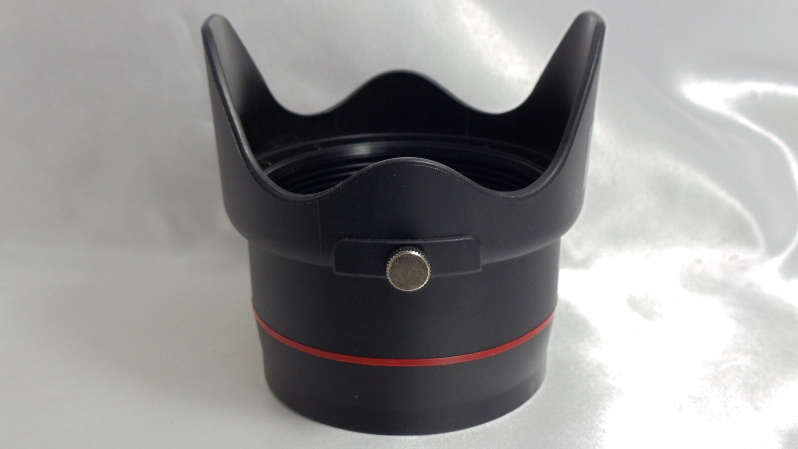2 in 1 Plastic Camera Lens Hood 63mm female threads  2117036