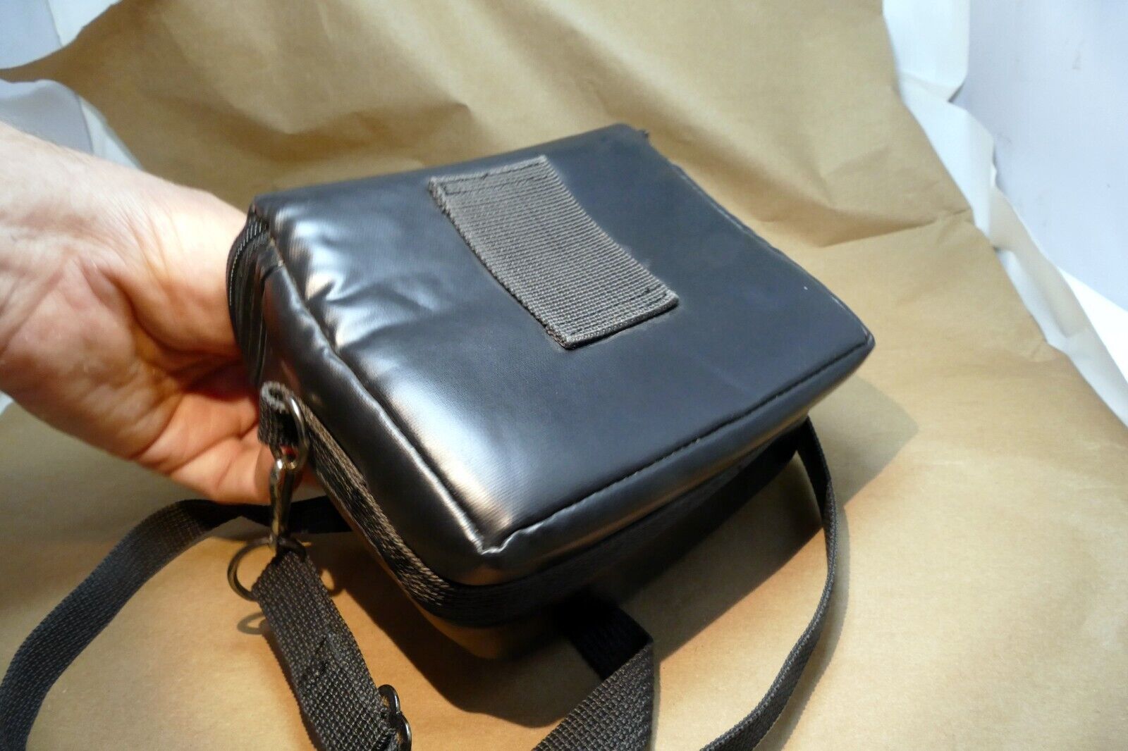 Mohawk digital camera messenger bag case with shoulder strap 6X5X3" native