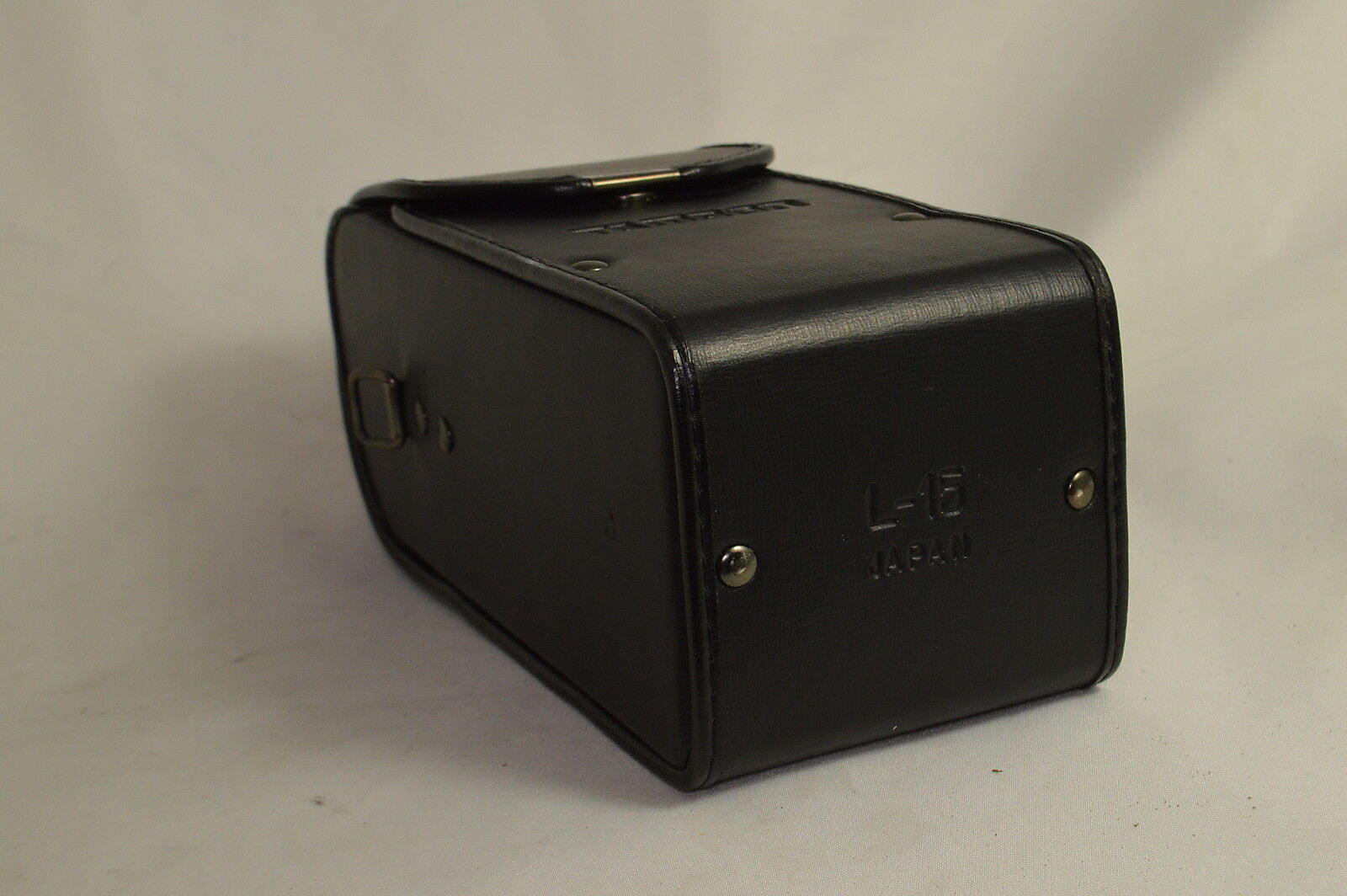 Tamron L-15 Hard Lens Case Made in Japan 5.5X2.5X2.5"  O126002
