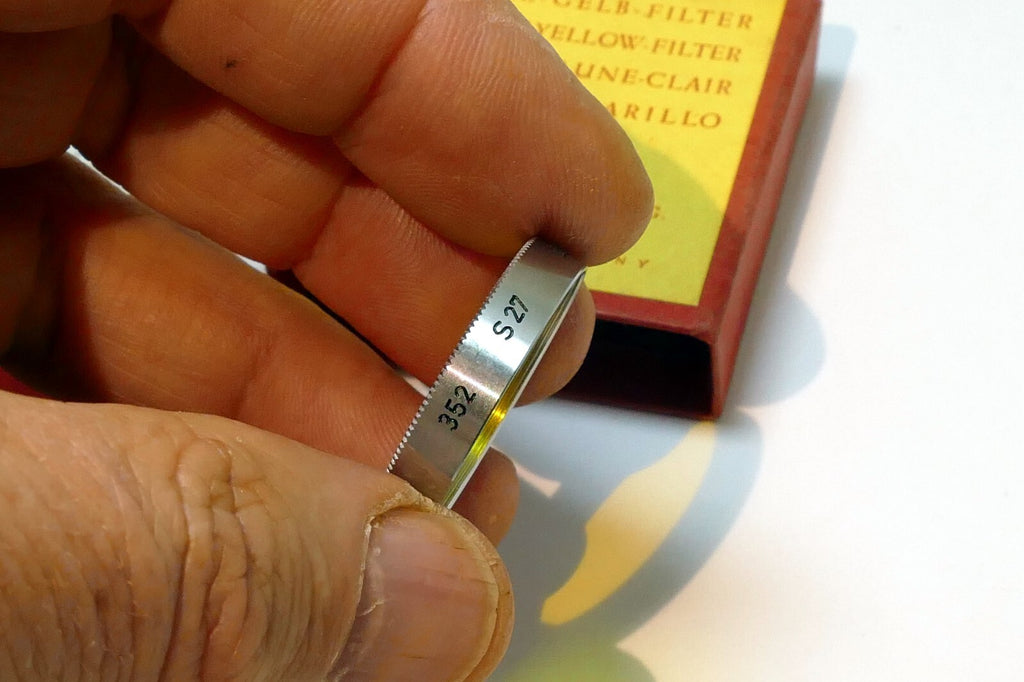 CARL ZEISS IKON 352 / Yellow G S 27 2X FILTER  27mm