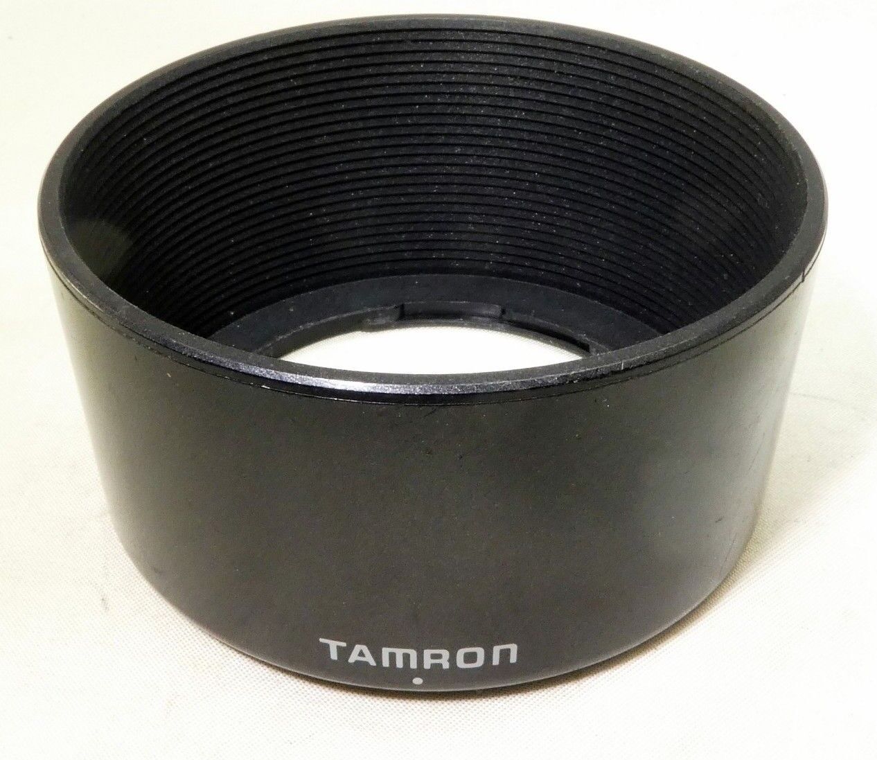 Tamron B4FH 58mm LENS HOOD SHADE