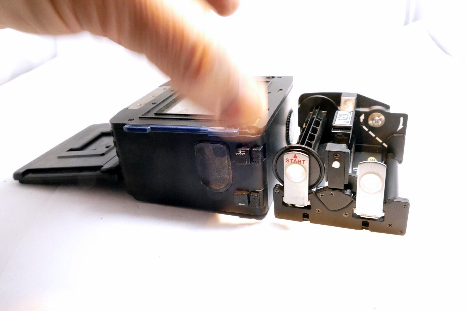 Mamiya 645 Pro / Super / TL Camera Late 120 Film Back Blue Tab AS IS