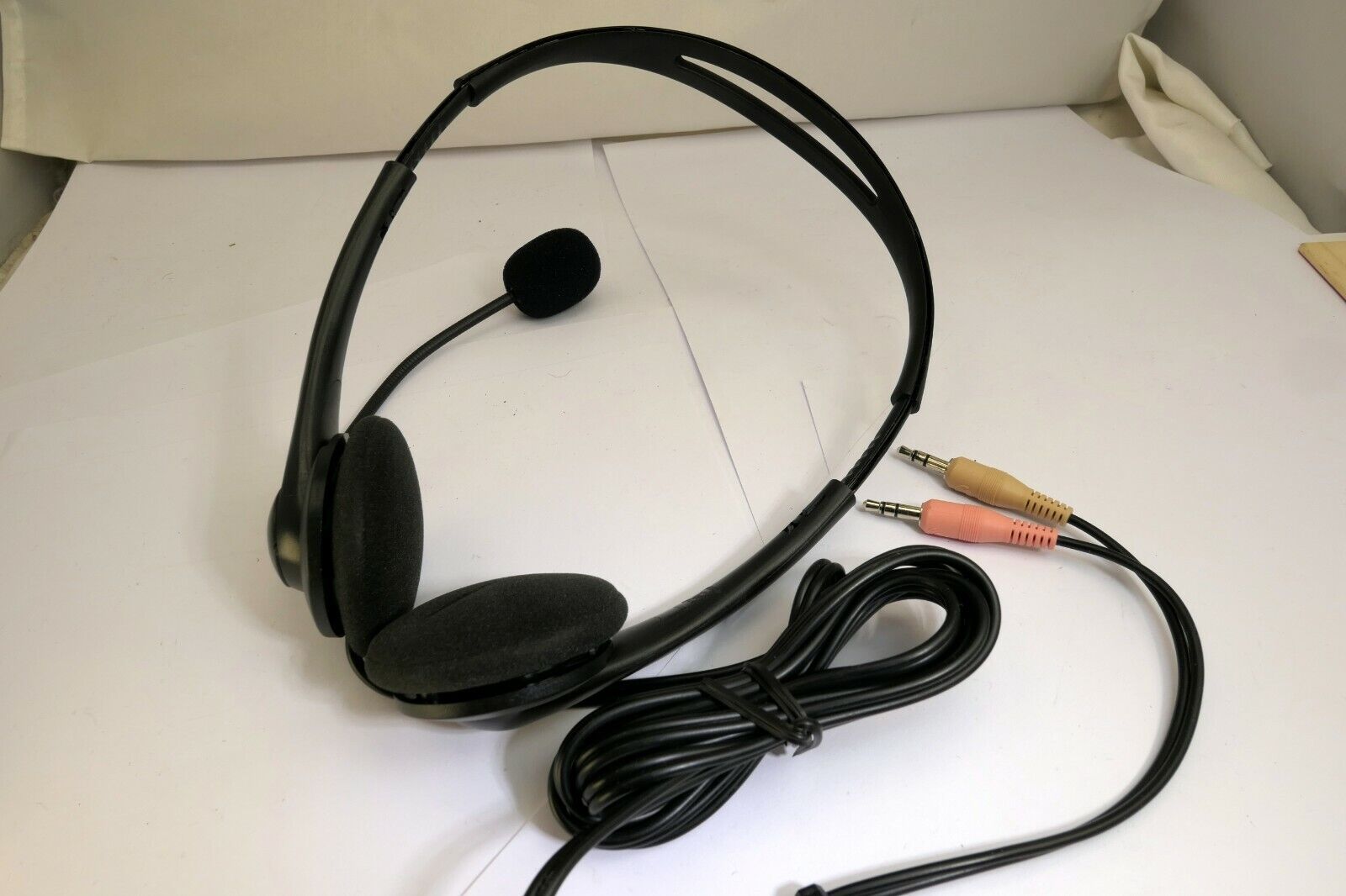 HS-GEN-B Stereo Communication Wired Headset w/ Microphone RCA Nuance Dragon cord