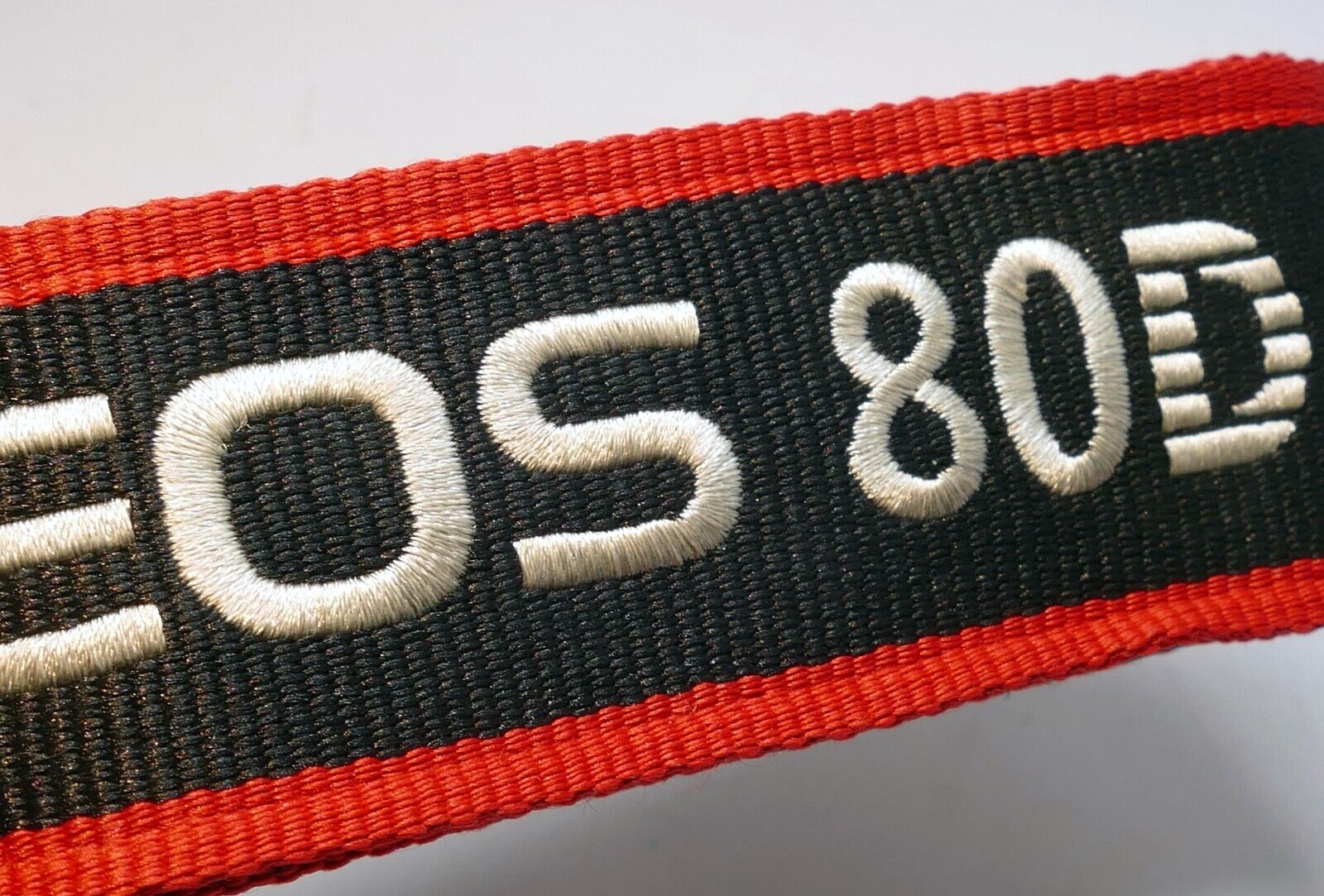 Canon EOS 80D Digital Camera Neck Shoulder Strap Black-Red - -  Genuine OEM