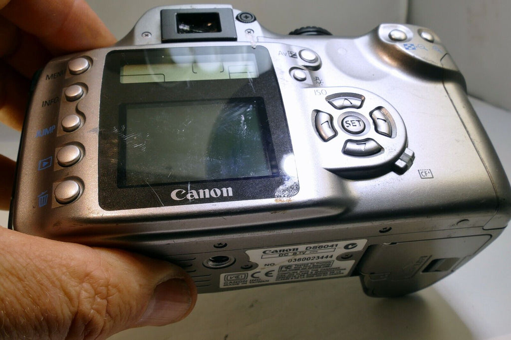Canon EOS 300D 6MP Digital REBEL SLR Camera - Silver (Body Only) - AS IS - NO AF