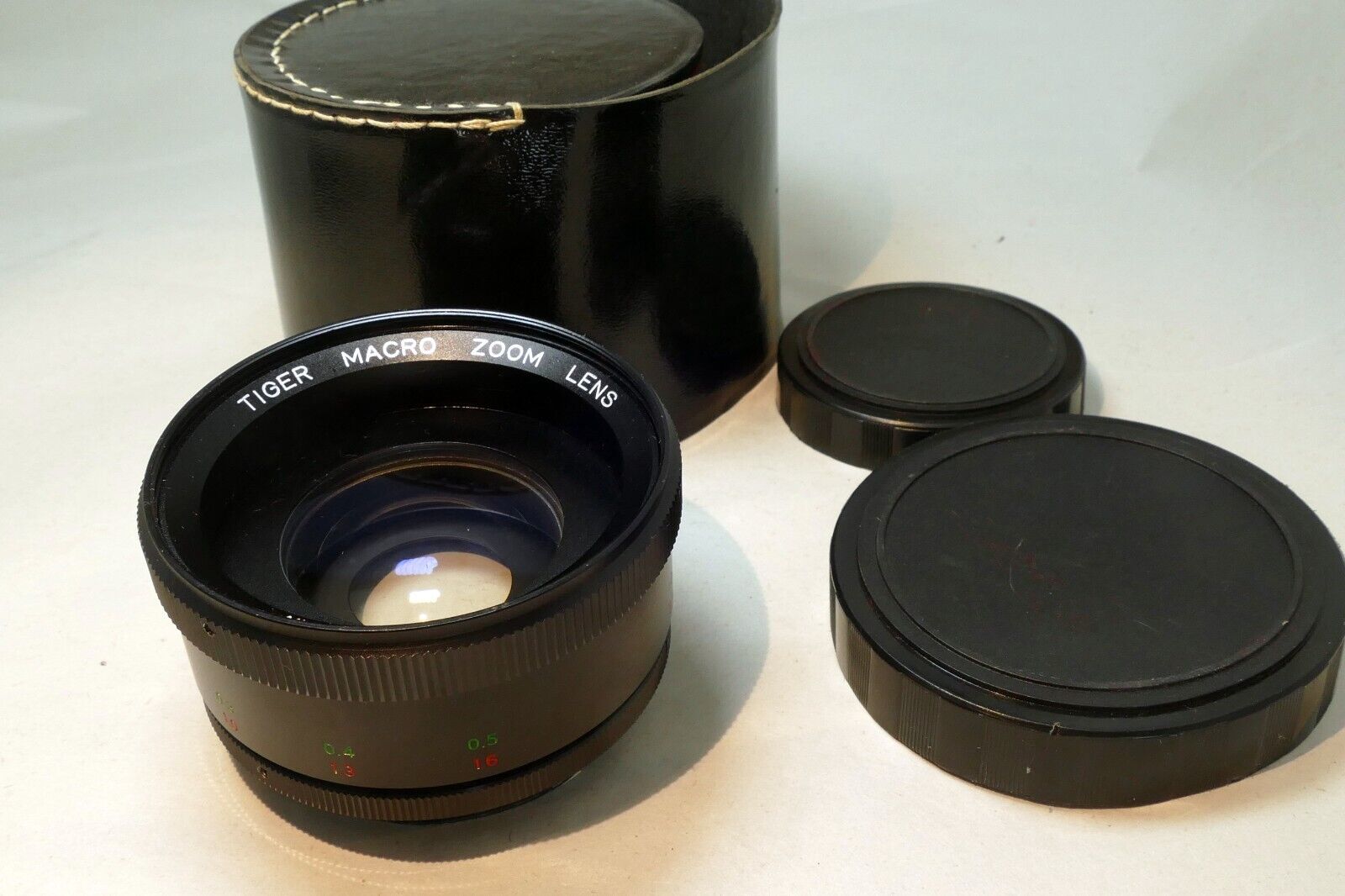 Tiger Macro zoom AUX Camera LENS Series VII 54mm threads - with heavy haze AS IS