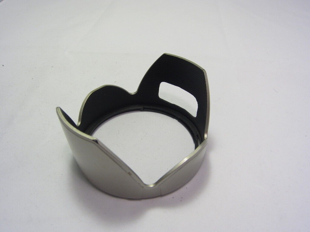 Genuine TAMRON 1D4FH Plastic Lens Hood for 28-300mm f3.5-6.3 Silver  6207022