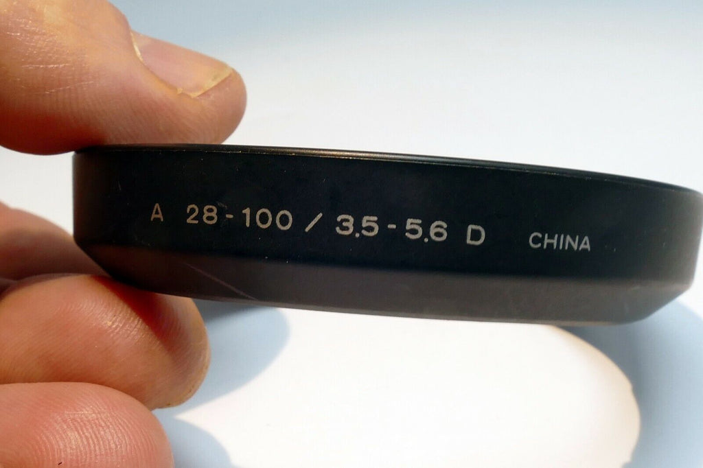 MINOLTA Shade Plastic Lens Hood For A 28-100mm f3.5-5.6 D Maxxum 55mm front rim