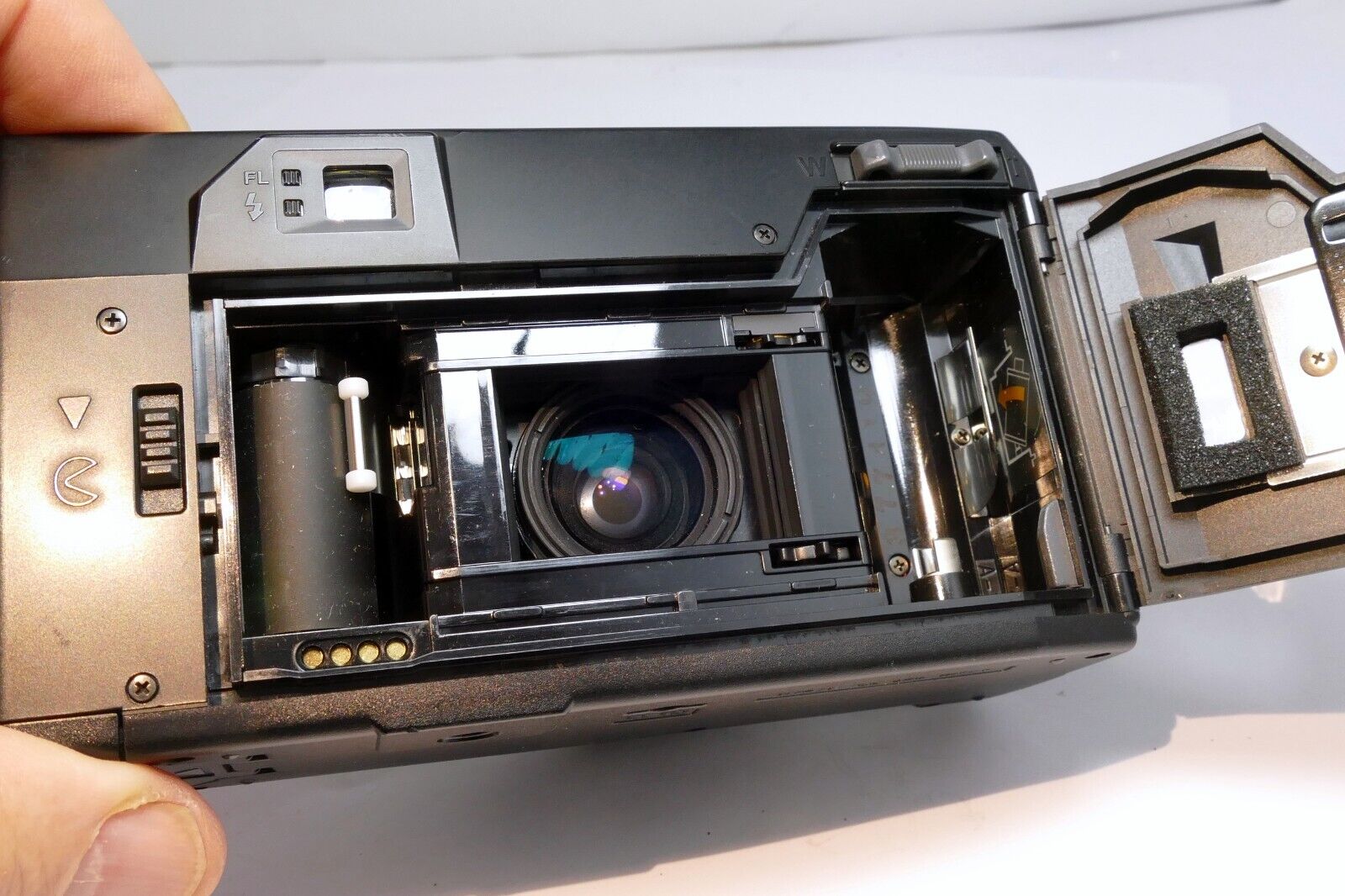 Pentax IQ zoom 35-70mm AF 35mm Camera  - Untested AS IS, might work, or not