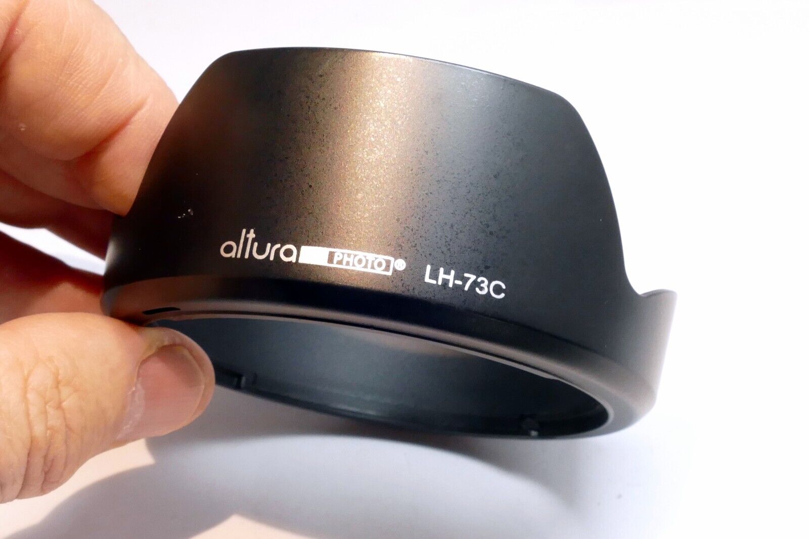 Replacement EW-73C Lens Hood Shade for  Canon EF-S 10-18mm F4.5-5.6