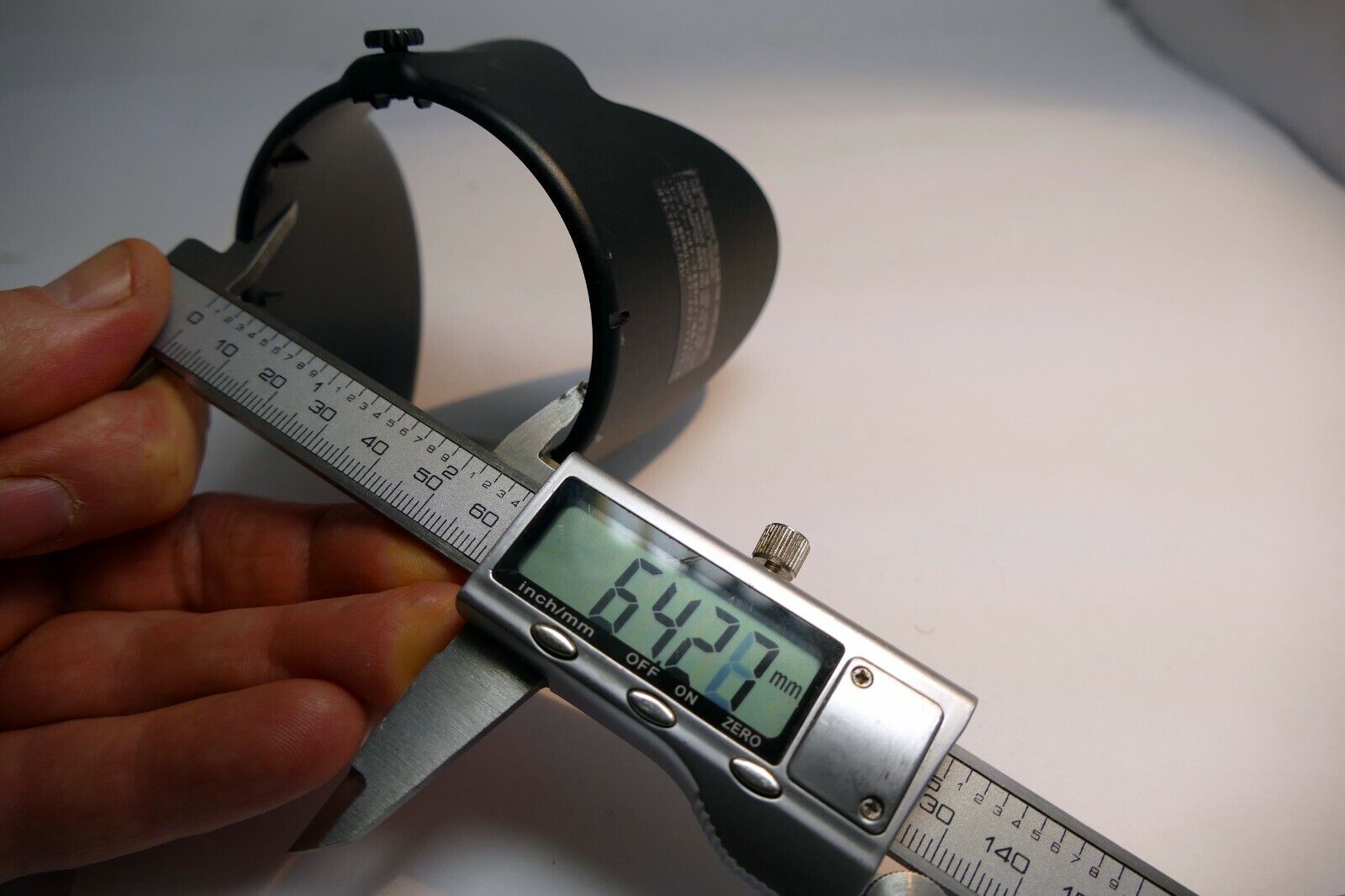 64.5mm ID Slip on type plastic Lens Hood unknown brand