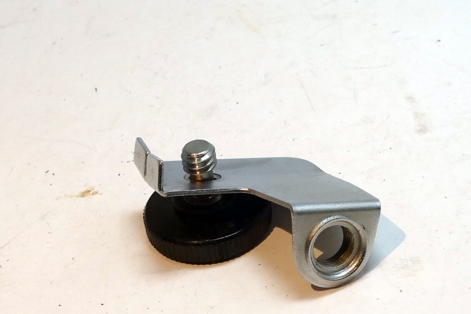 1/2" to 3/8"  Tripod Mount L 90 degree Adapter for camera