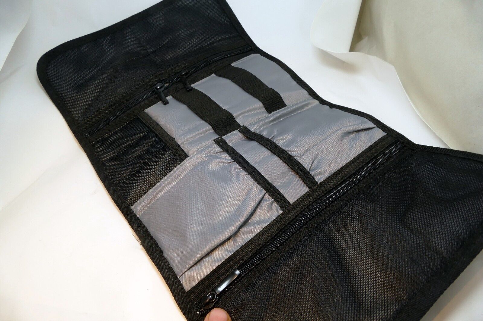 Promaster Soft Filter Pouch Wallet  fits 82-86mm HGX holds 4 filters